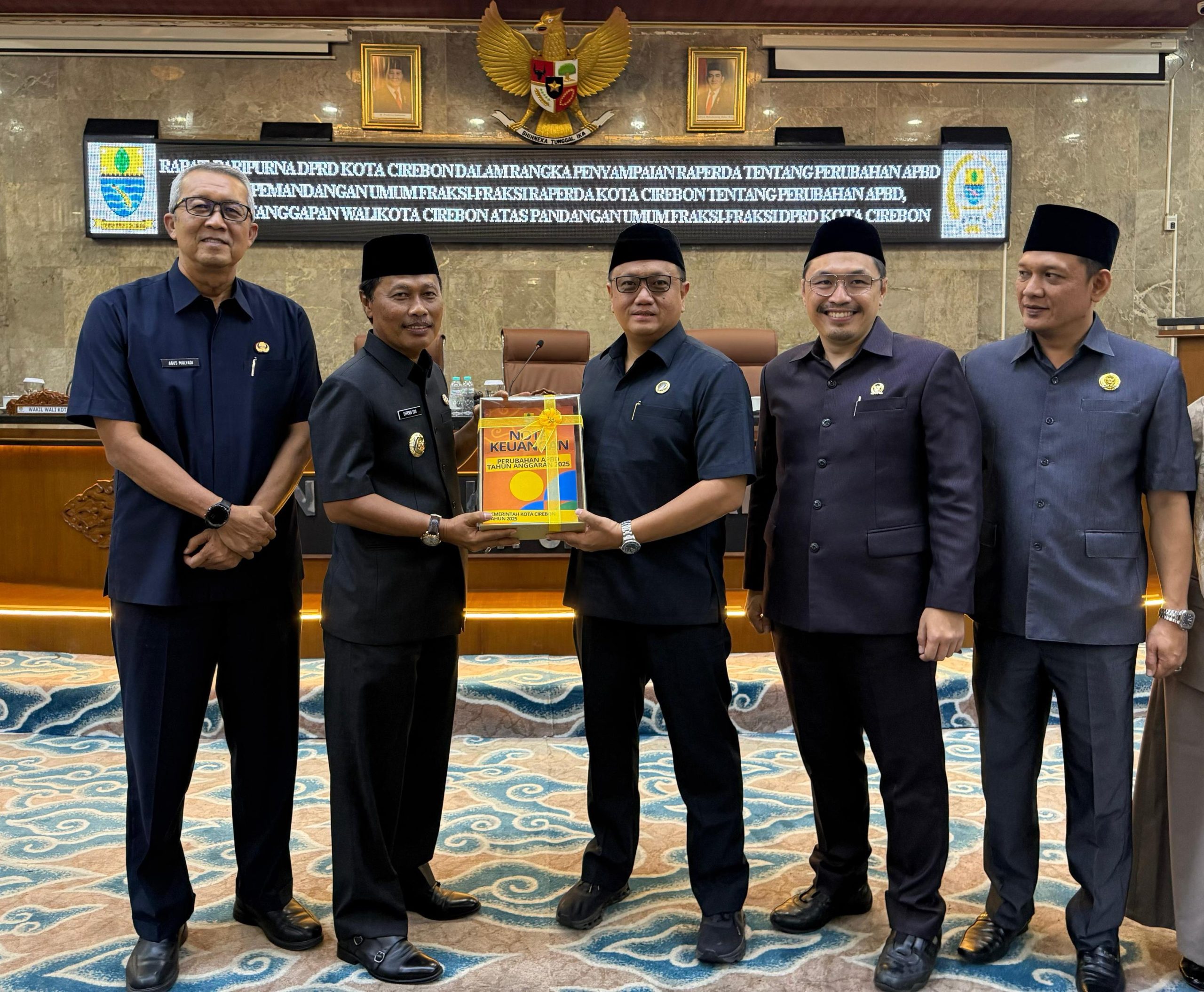 Pemkot Cirebon Sampaikan Raperda Perubahan APBD Tahun Anggaran 2025